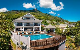 D'Offay Seaview Apartments